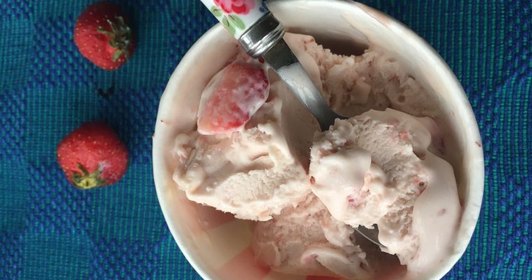 Easy Fresh Strawberry Ice-cream: No Churn, three ingredients, egg and gelatin free